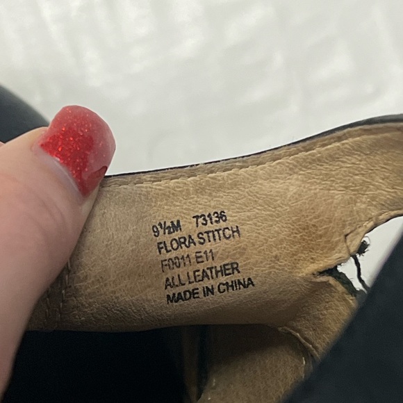 Frye Black Flora Stitch Leather Stacked Heel Slingback Clog Heels - Picture 6 of 6